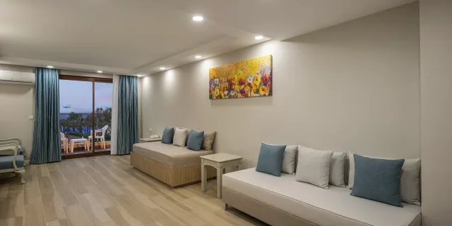 Standart Aile Odası Bahçe Manzaralı görseli 3